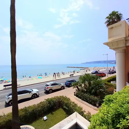 Admiral Plaza Trilocale Fronte Mare Free Parking-riscaldamento